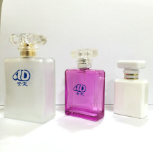 Ad-P26 Bouteille de parfum en verre couvercle en cristal pipette inobservable 100 ml 50 ml 25 ml